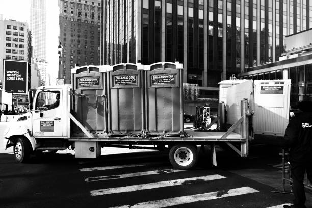 Best Portable restroom trailer rental  in Lincoln City, OR